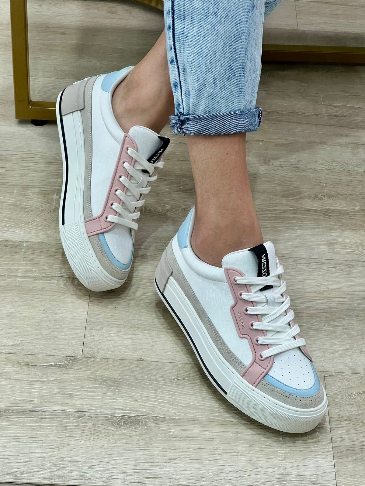 TÊNIS BRANCO, ROSA E AZUL FLATFORM