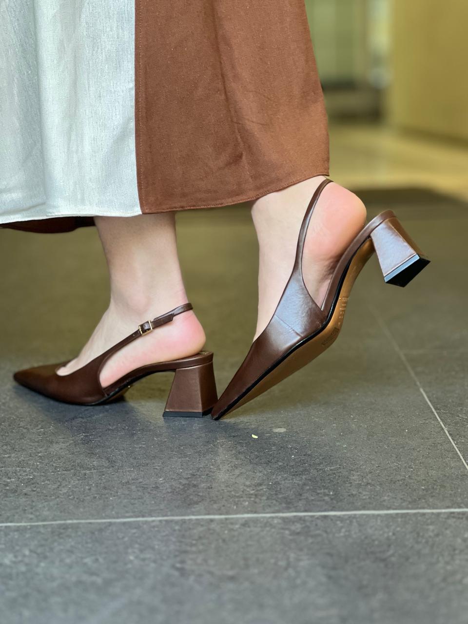 SCARPIN SLINGBACK RHONDA MID VERNIZ