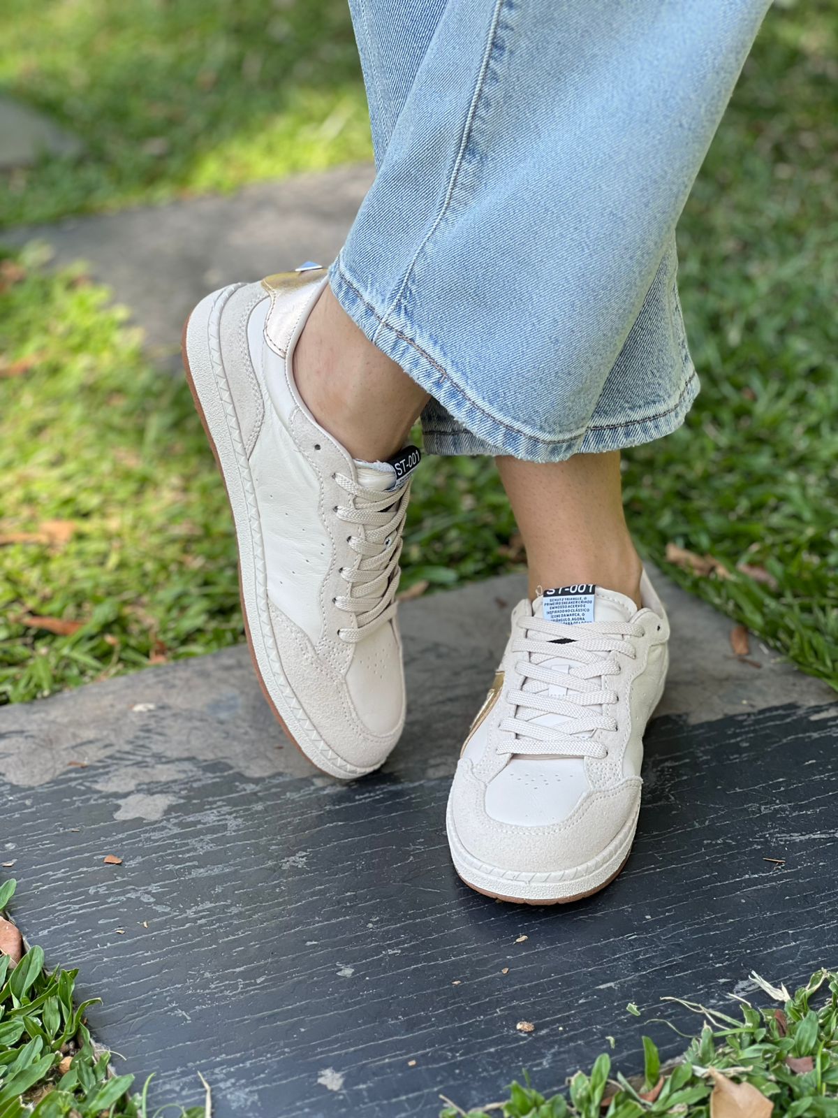 TÊNIS ST 001 COURO