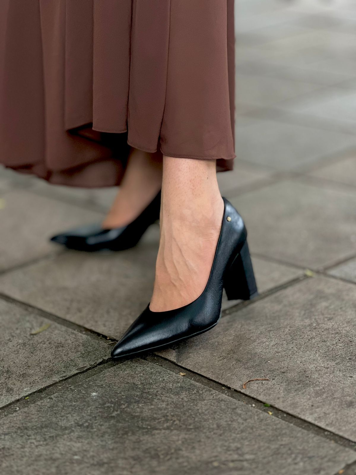 SCARPIN SALTO BLOCO E BICO FINO