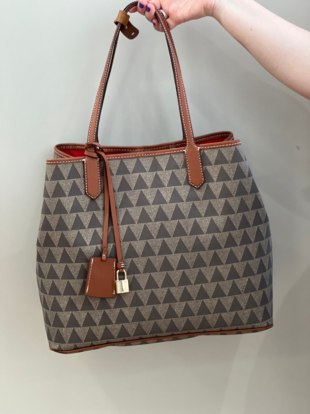 Bolsa Shopping Grande Triangle Bege