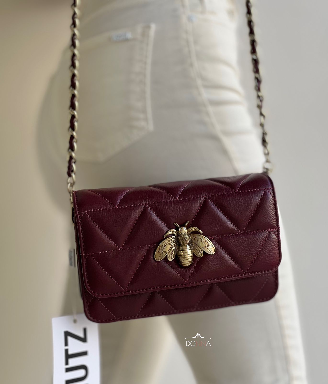 15984 - BOLSA TIRACOLO PEQUENA BELIEVE - COURO - VINHO/PRETA