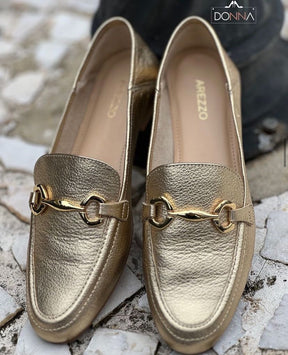 MOCASSIM - EM COURO - DOURADO