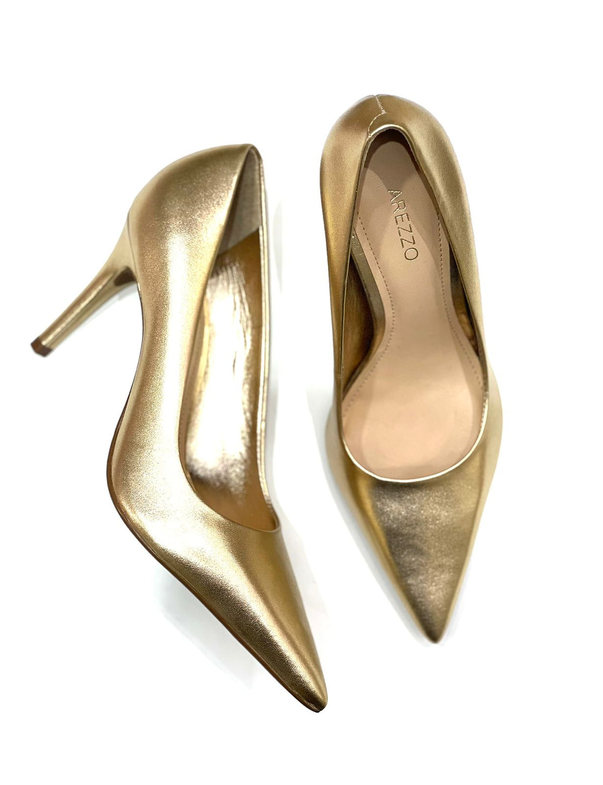 SCARPIN SALTO FINO - EM COURO - DOURADO