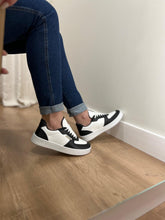 TÊNIS FLOATER LUX PRETO E BRANCO