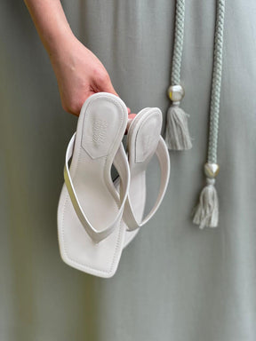 SANDÁLIA MULE THONG