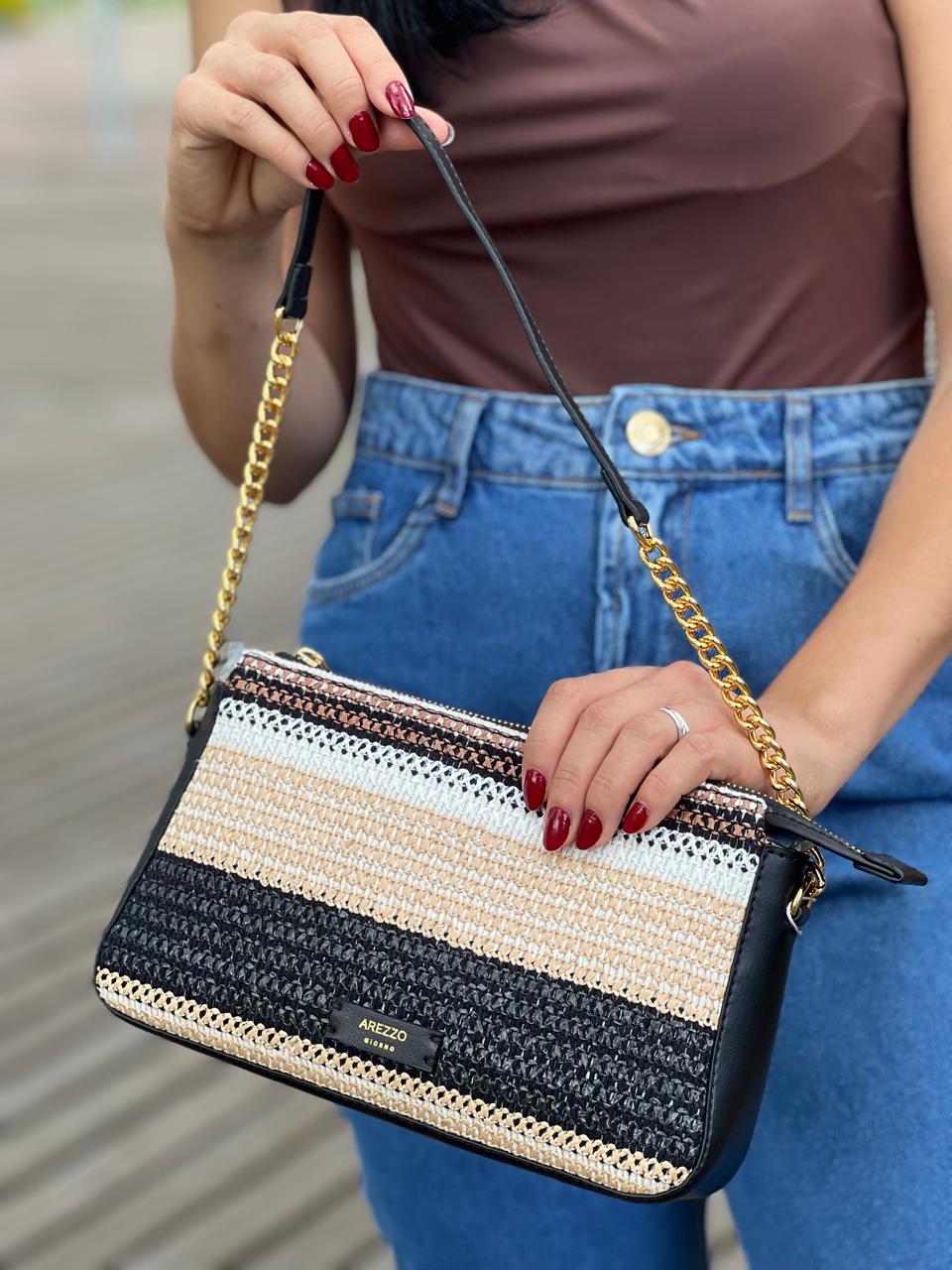 BOLSA  TIRACOLO DE PALHA LISTRADA