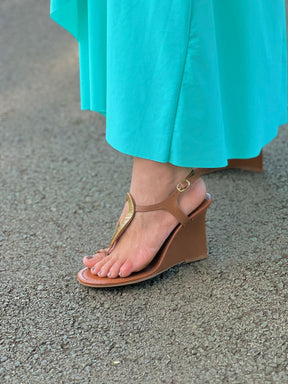 SANDÁLIA COURO ANABELA TEXTURIZADO