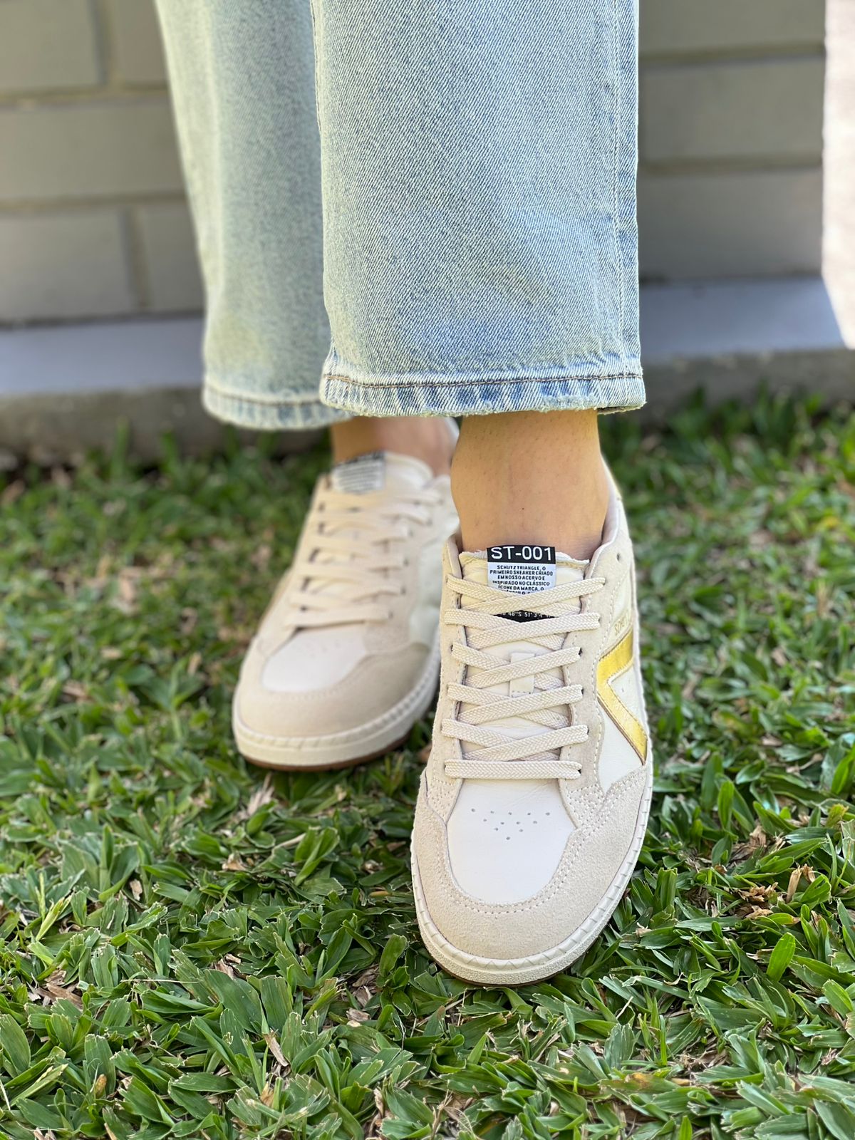 TÊNIS ST 001 COURO