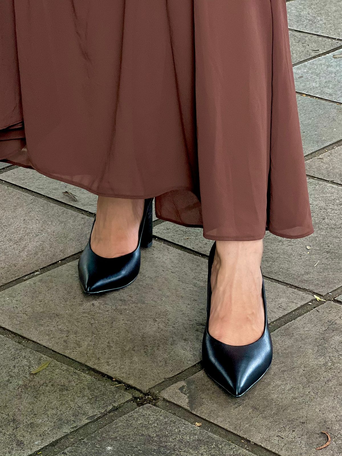 SCARPIN SALTO BLOCO E BICO FINO
