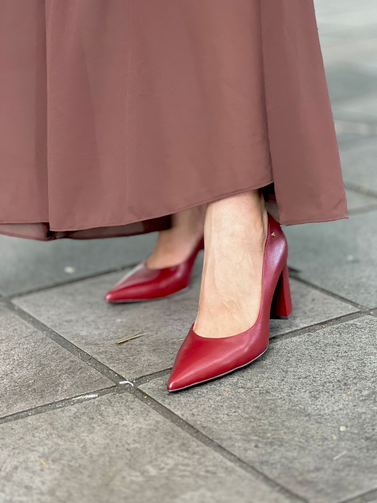 SCARPIN SALTO BLOCO E BICO FINO