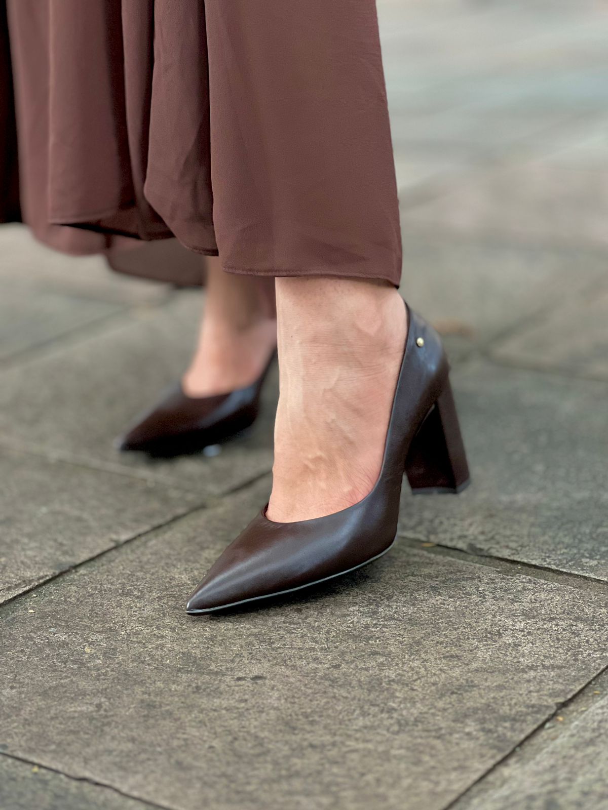 SCARPIN SALTO BLOCO E BICO FINO