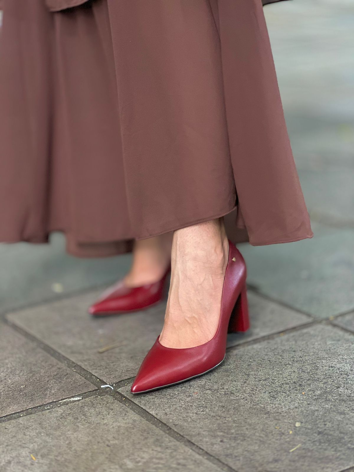 SCARPIN SALTO BLOCO E BICO FINO