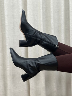 BOTA COUNTRY  CANO MÉDIO EM COURO