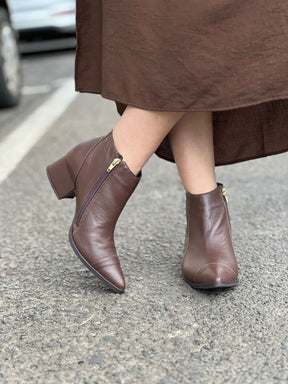 BOTA ANKLE BOOT CANO CURTO