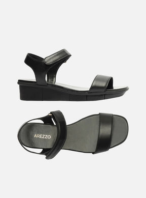 13835 - SANDALIA PLATAFORMA BAIXA CLASSIC - COURO